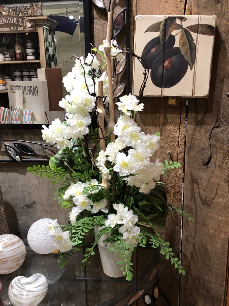 Grand choix de fleurs de soie pour vos montages floraux permanents