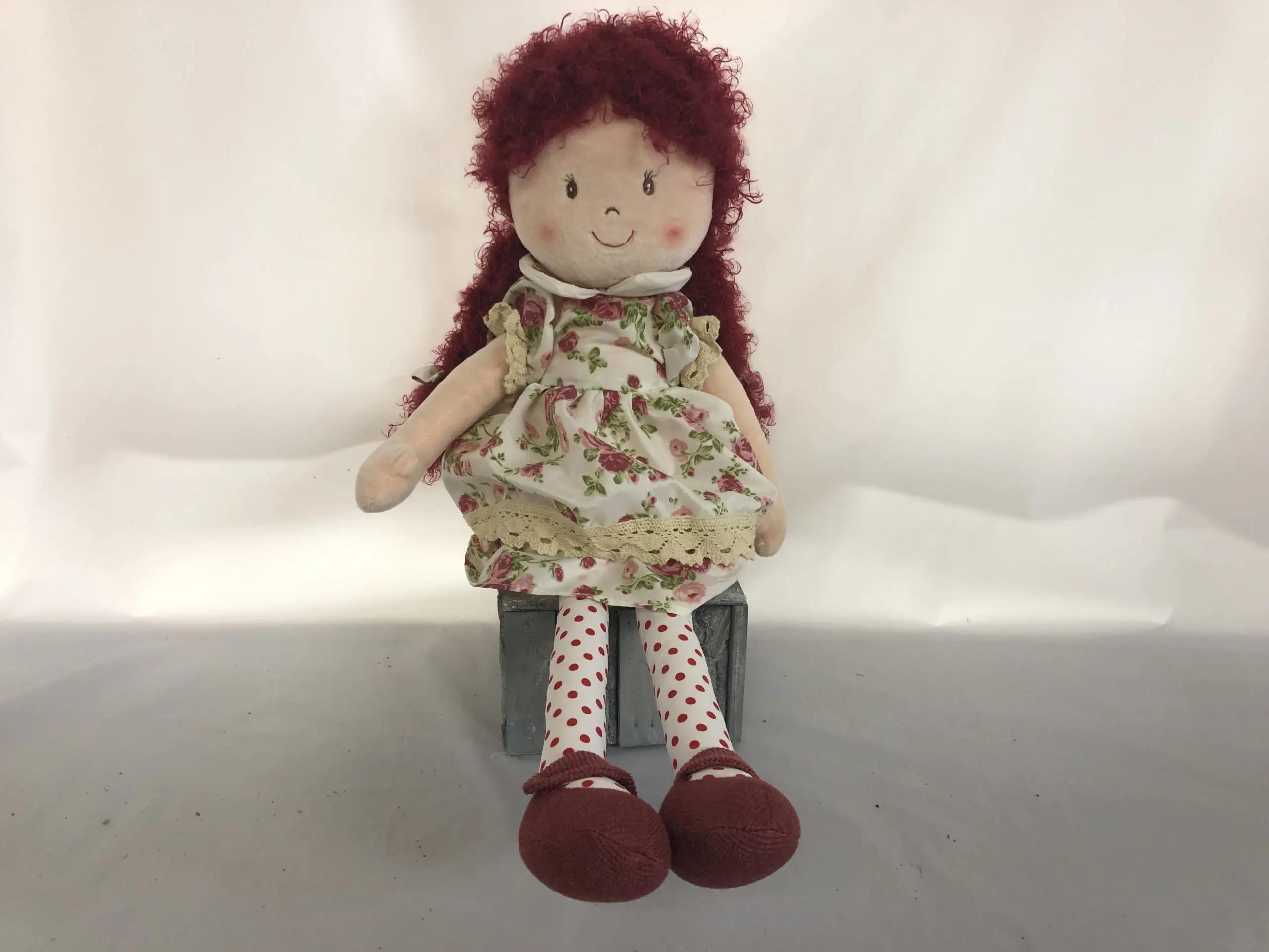 Poupée et bouquet de 3 ballons imprimés – Image 3