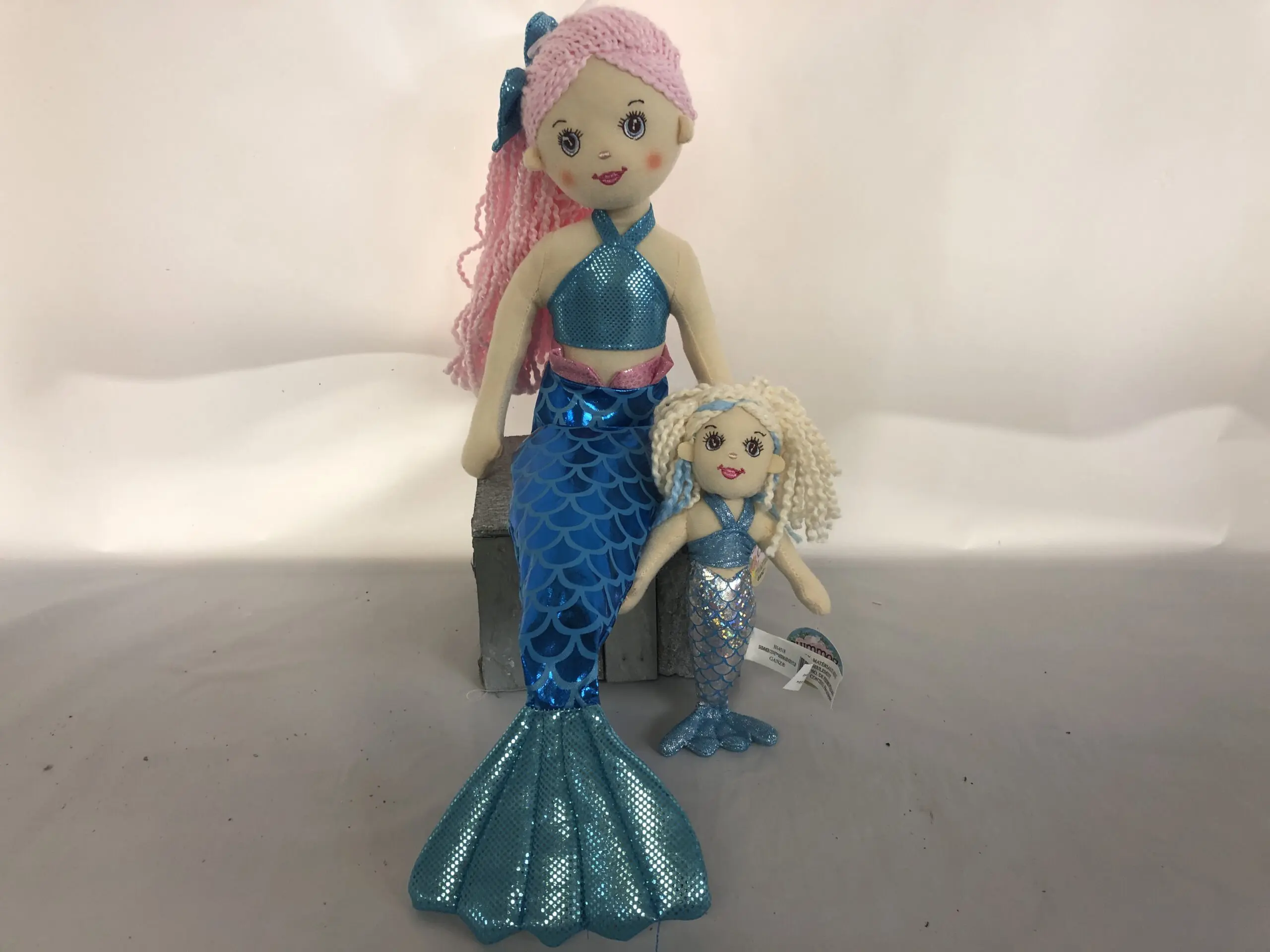 Poupée et bouquet de 3 ballons imprimés – Image 4